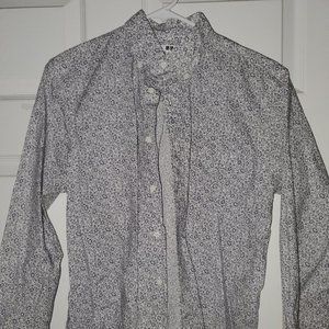 Uniqlo Purple Floral Pattern Button-Up